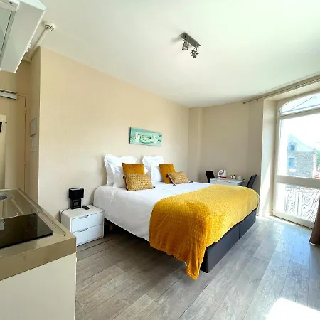 Hotel Des Quatre Saisons