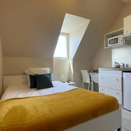 Hotel Des Quatre Saisons 3*