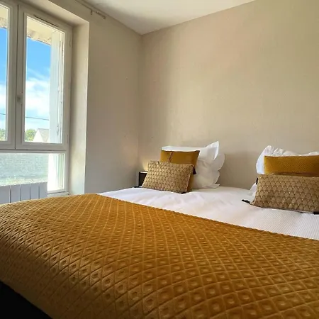 Des Quatre Saisons Hotel 3*