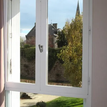 Hotel Des Quatre Saisons 3*