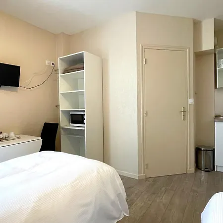 Des Quatre Saisons Ξενοδοχείο 3*