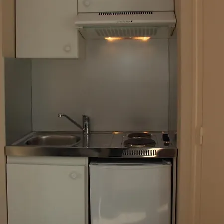 Hotel Des Quatre Saisons 2*