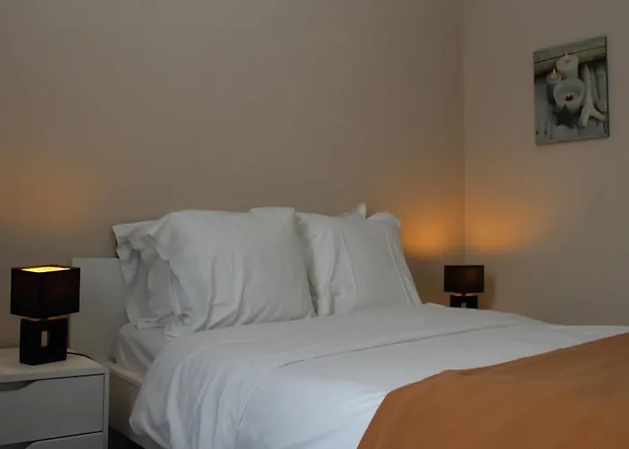 Отель Des Quatre Saisons Геранд