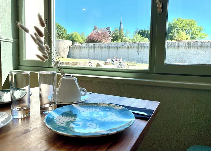 Отель Des Quatre Saisons 3*