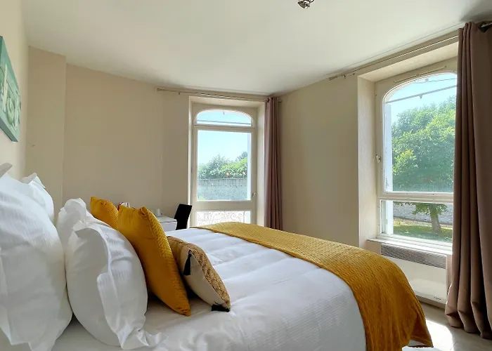 Hotel Des Quatre Saisons 3*